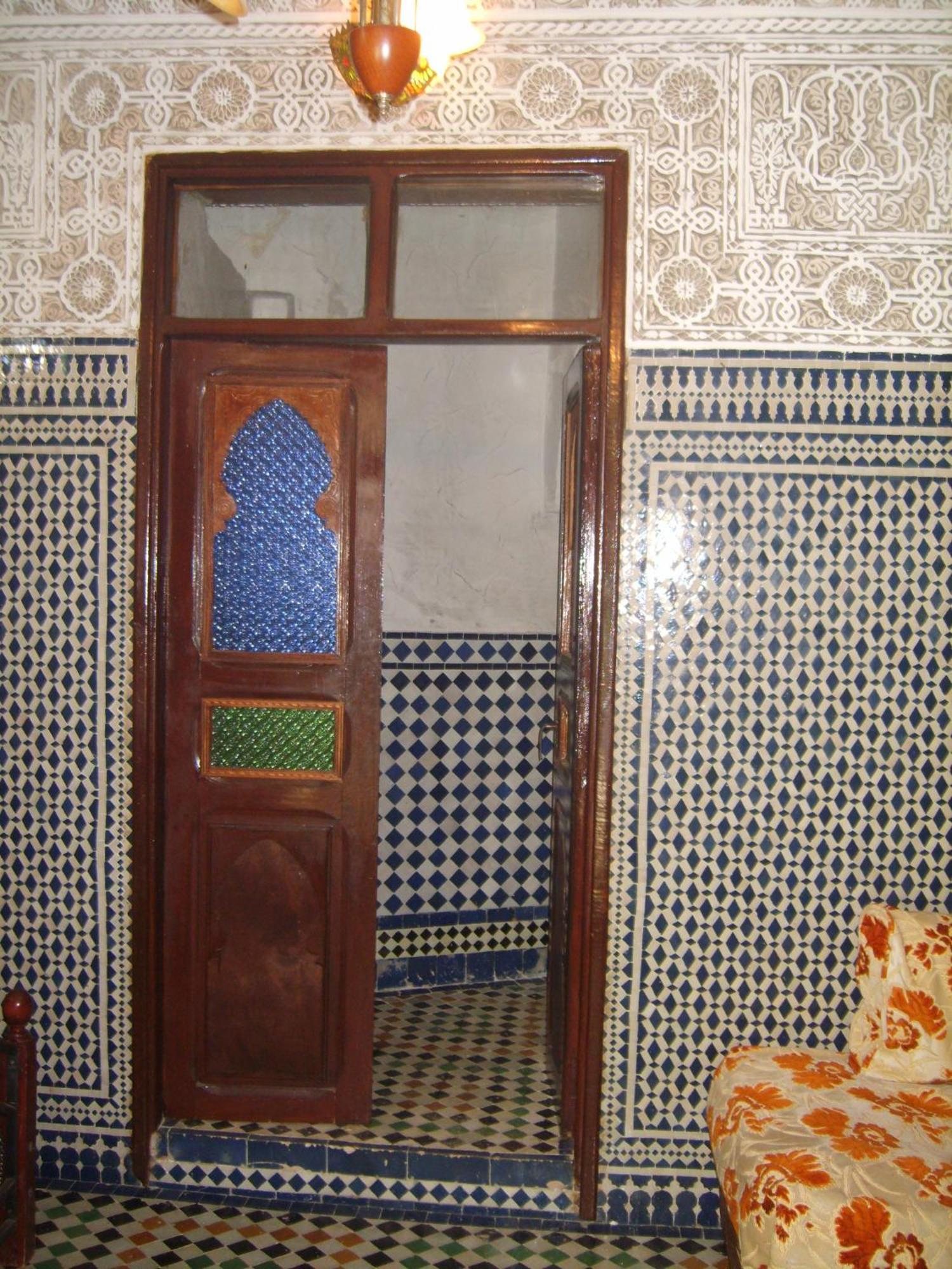 Riad Les Chrifis Navette Aeroport 24 Sur 24 Fez Camera foto